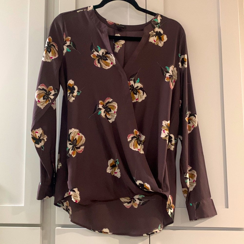 Ann Taylor Plum Faux Wrap Long Sleeve Floral Blouse‎